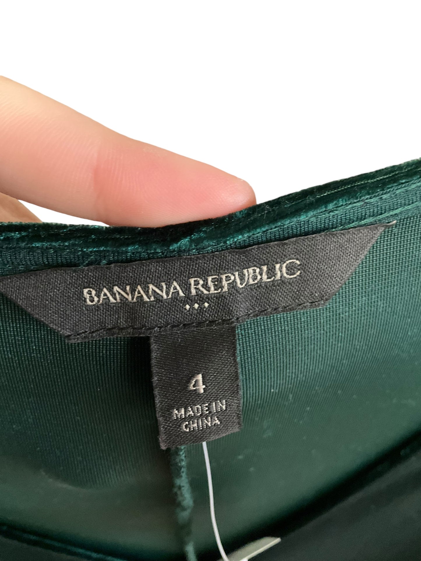 Dress Casual Short By Banana Republic In Green, Size: 4