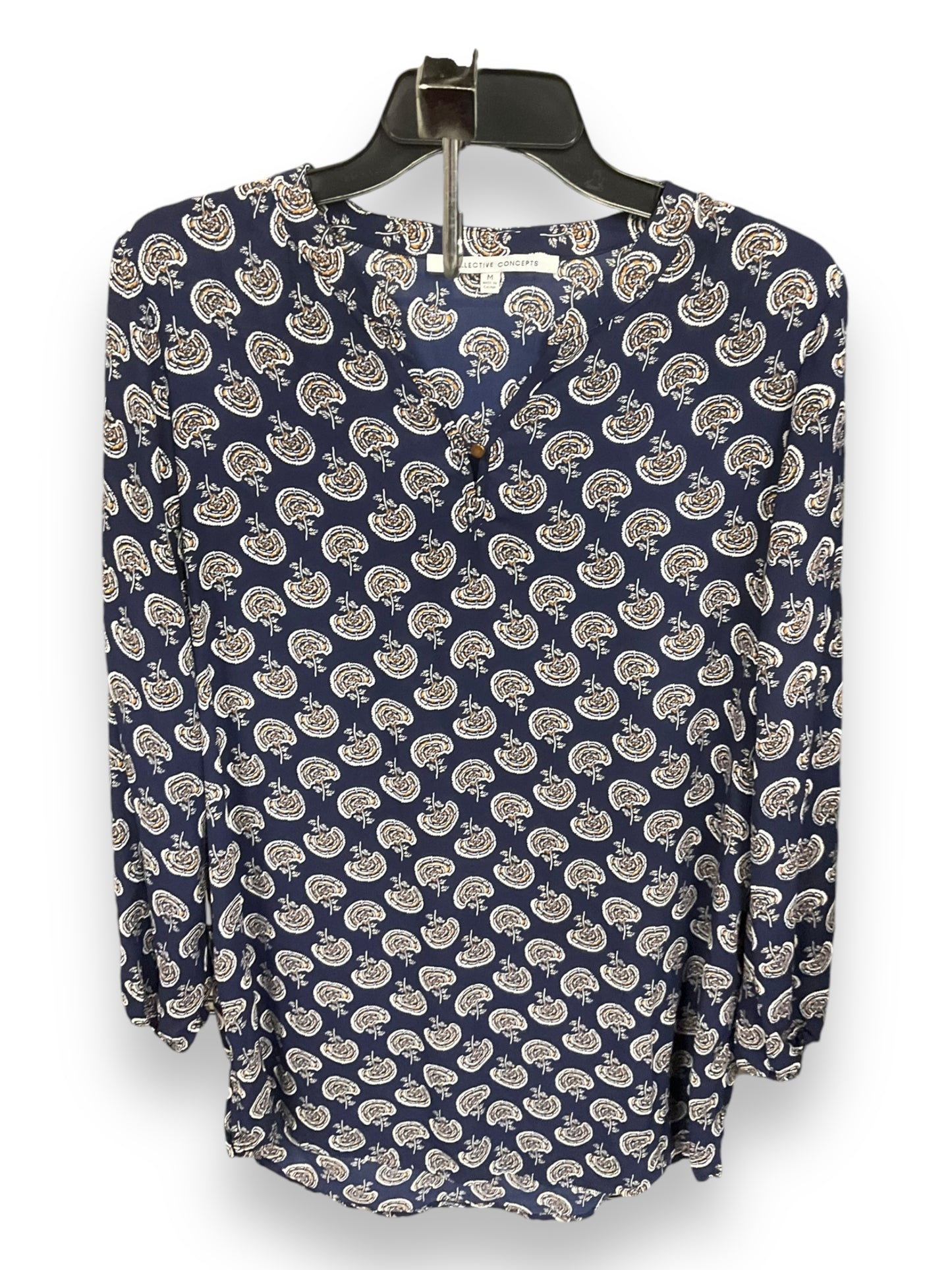 Blouse Long Sleeve By Collective Concepts In Navy, Size: M