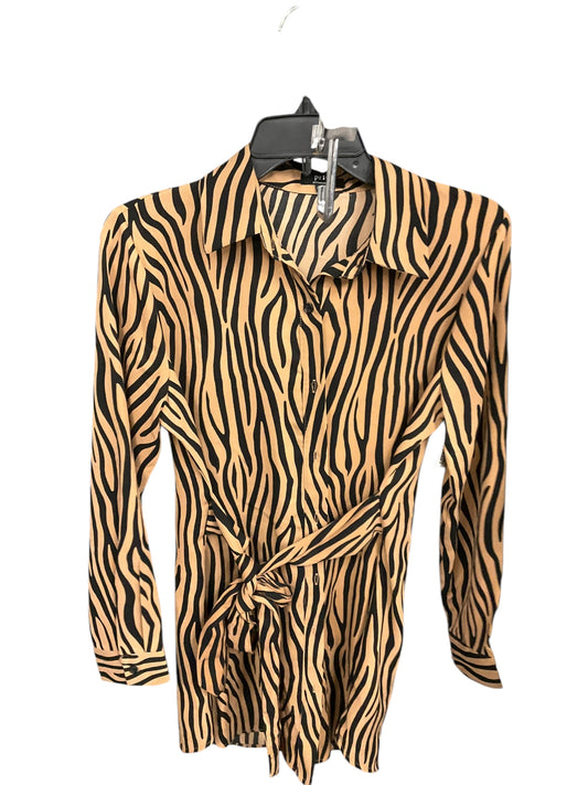 Top Long Sleeve By Clothes Mentor In Zebra Print, Size: M