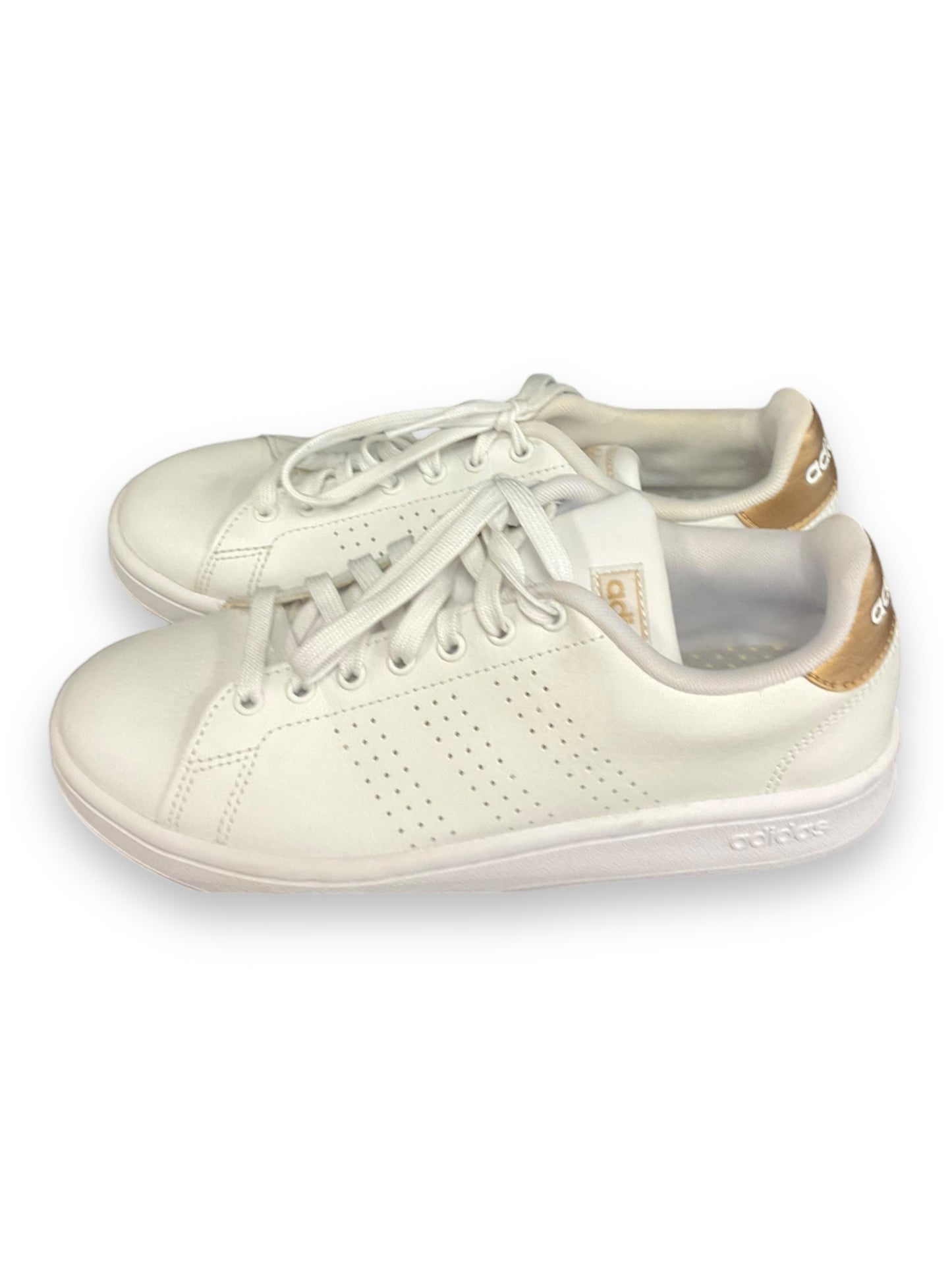 Shoes Sneakers By Adidas In White, Size: 7.5