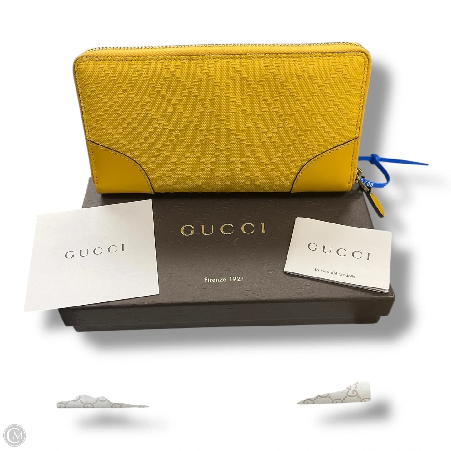 Wallet Luxury Designer By Gucci, Size: Medium