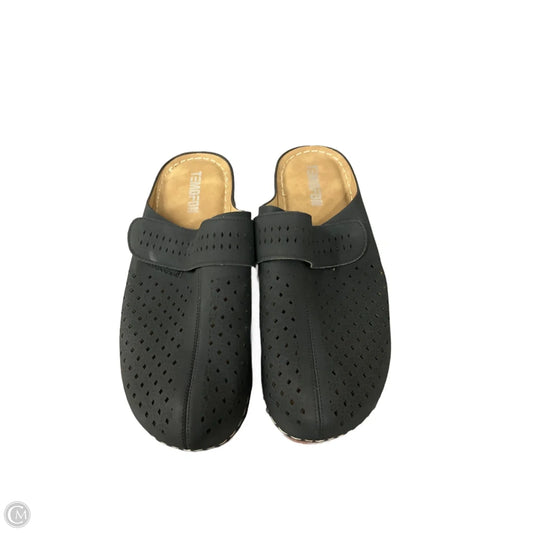 Shoes Flats By Clothes Mentor In Black, Size: 6