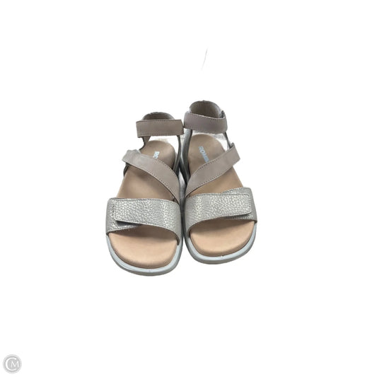 Sandals Flats By Romika In Brown, Size: 6