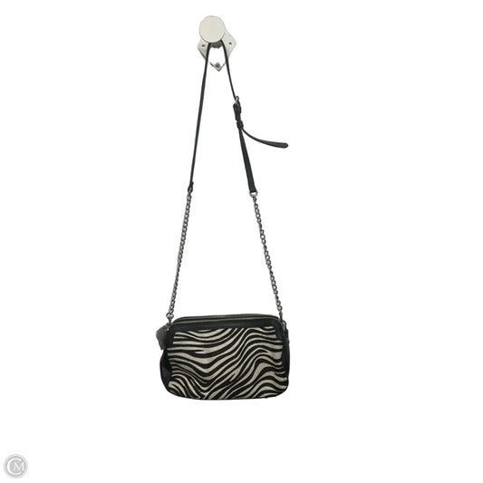 Crossbody Designer By Patricia Nash, Size: Medium
