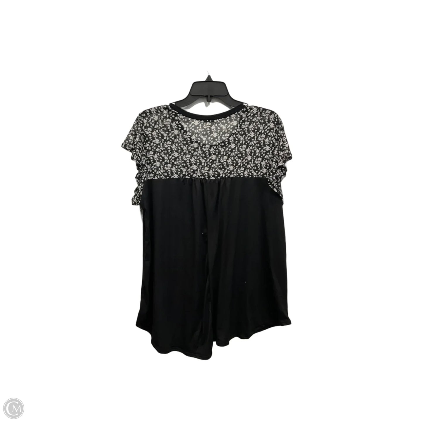 Top Short Sleeve By Acting Pro In Black, Size: 1x
