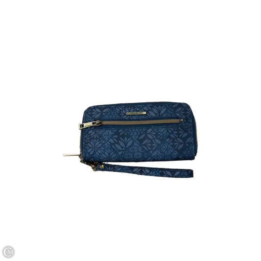 Wristlet By Travelon, Size: Medium