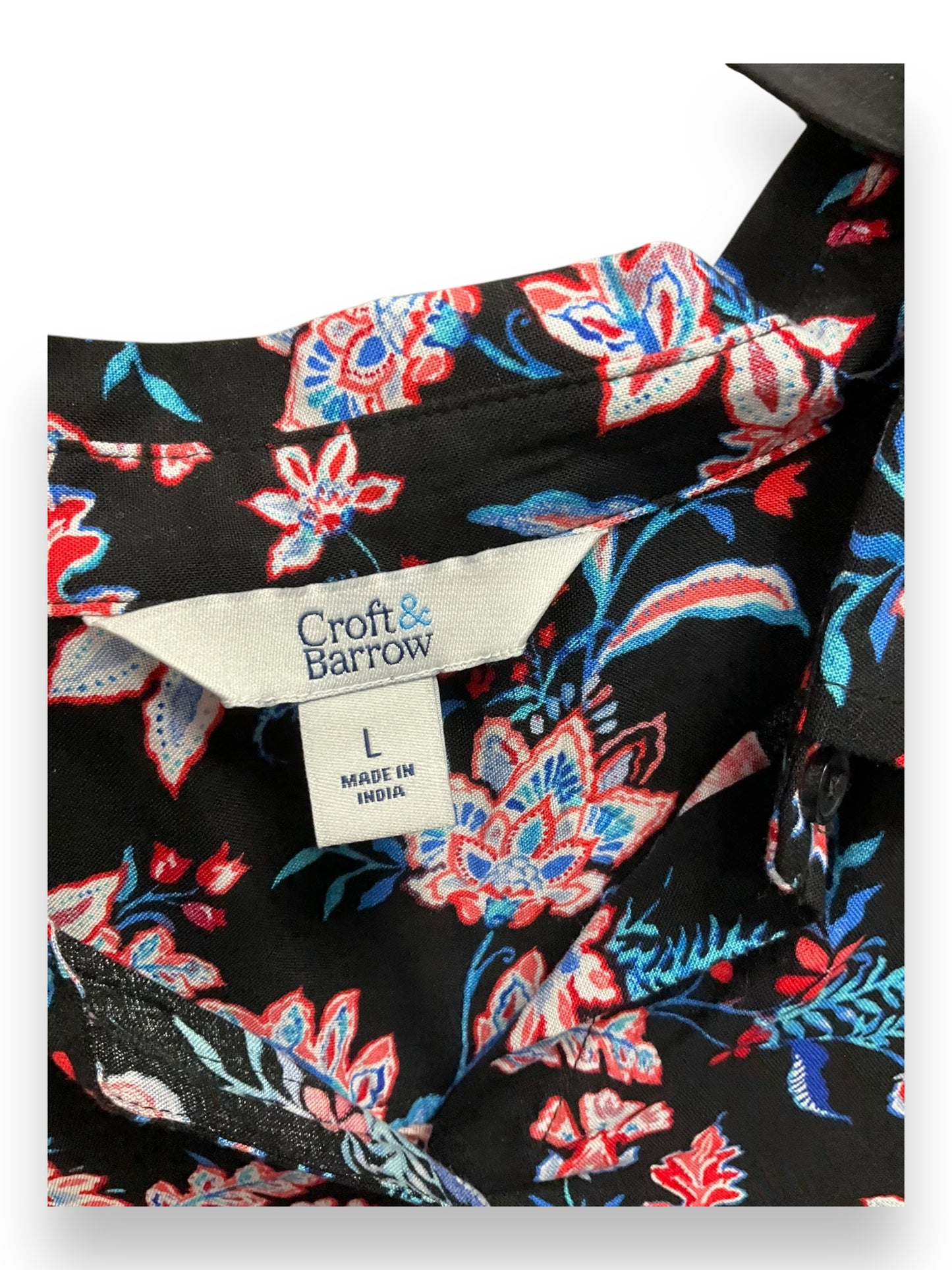 Blouse Short Sleeve By Croft And Barrow In Multi-colored, Size: L