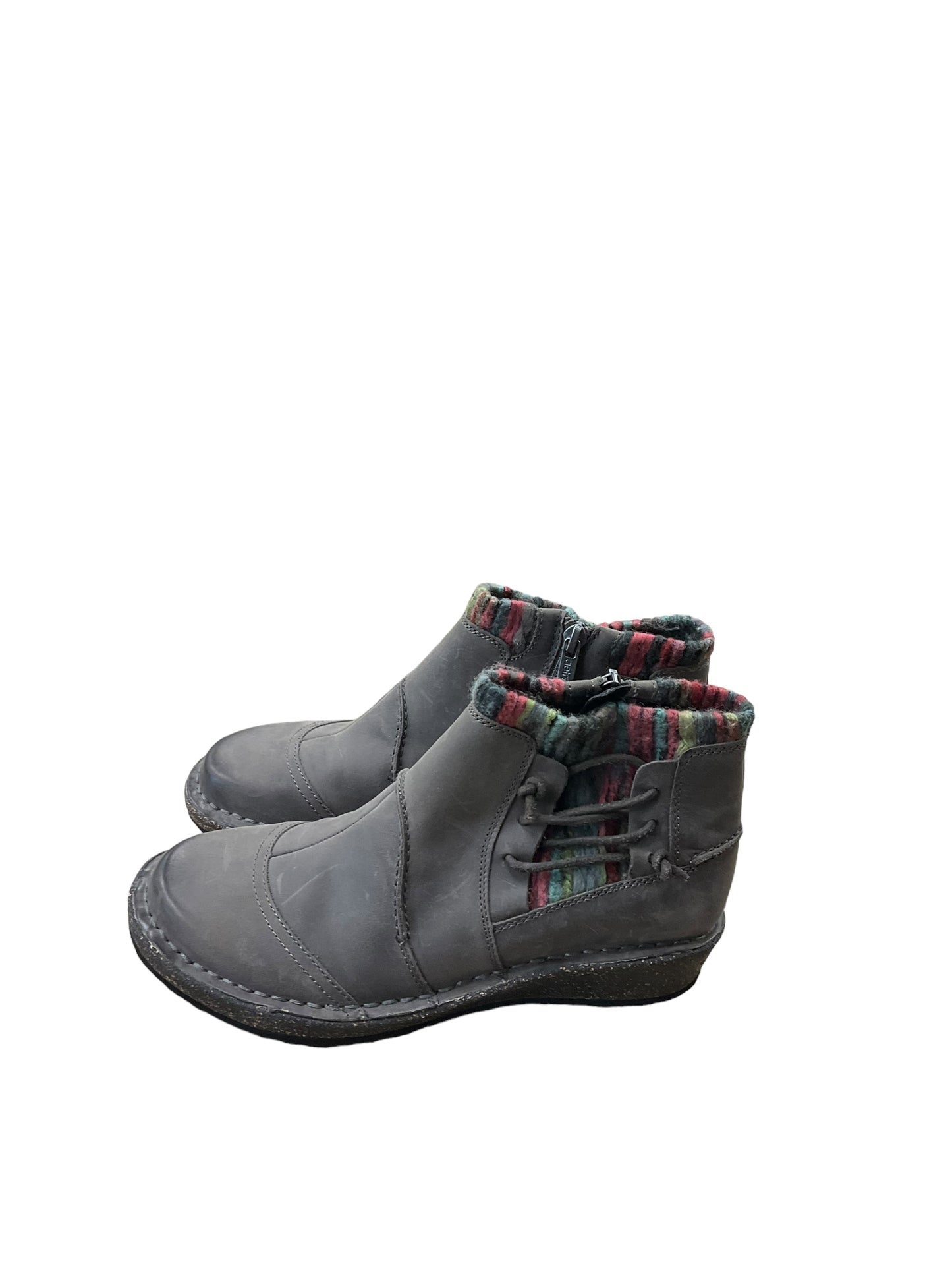 Boots Ankle Flats By Aetrex In Grey, Size: 7