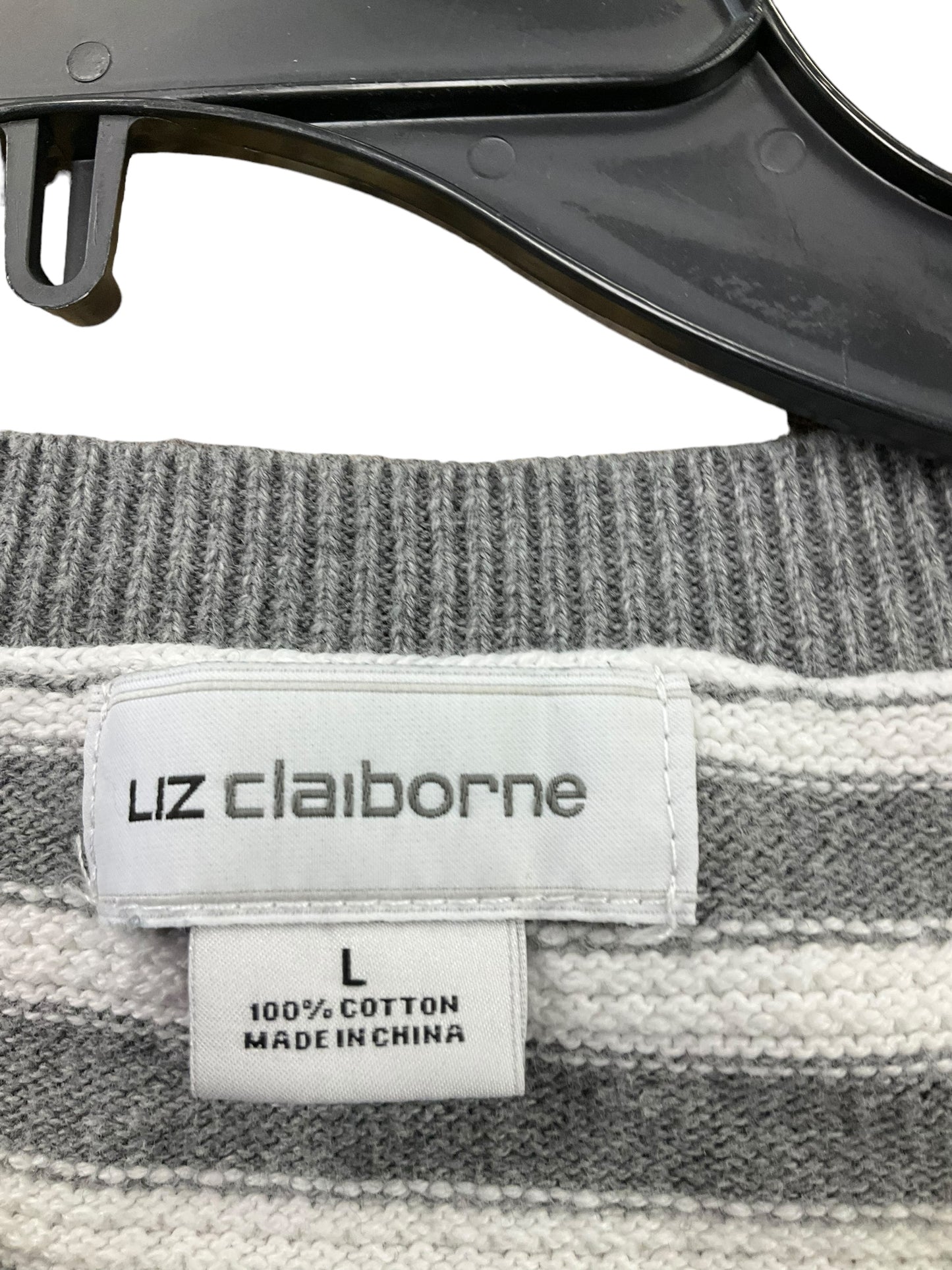 Sweater By Liz Claiborne In Grey & White, Size: L