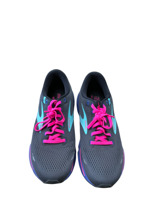 Shoes Athletic By Brooks In Grey & Pink, Size: 10.5