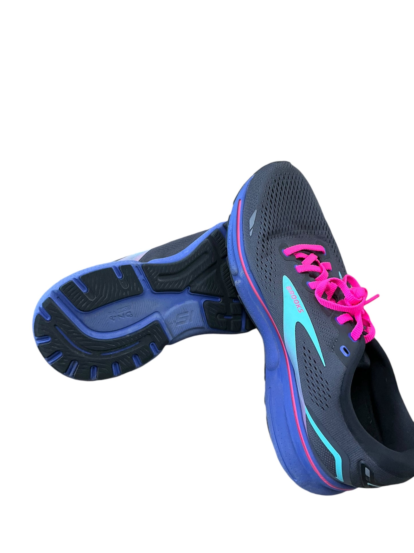 Shoes Athletic By Brooks In Grey & Pink, Size: 10.5