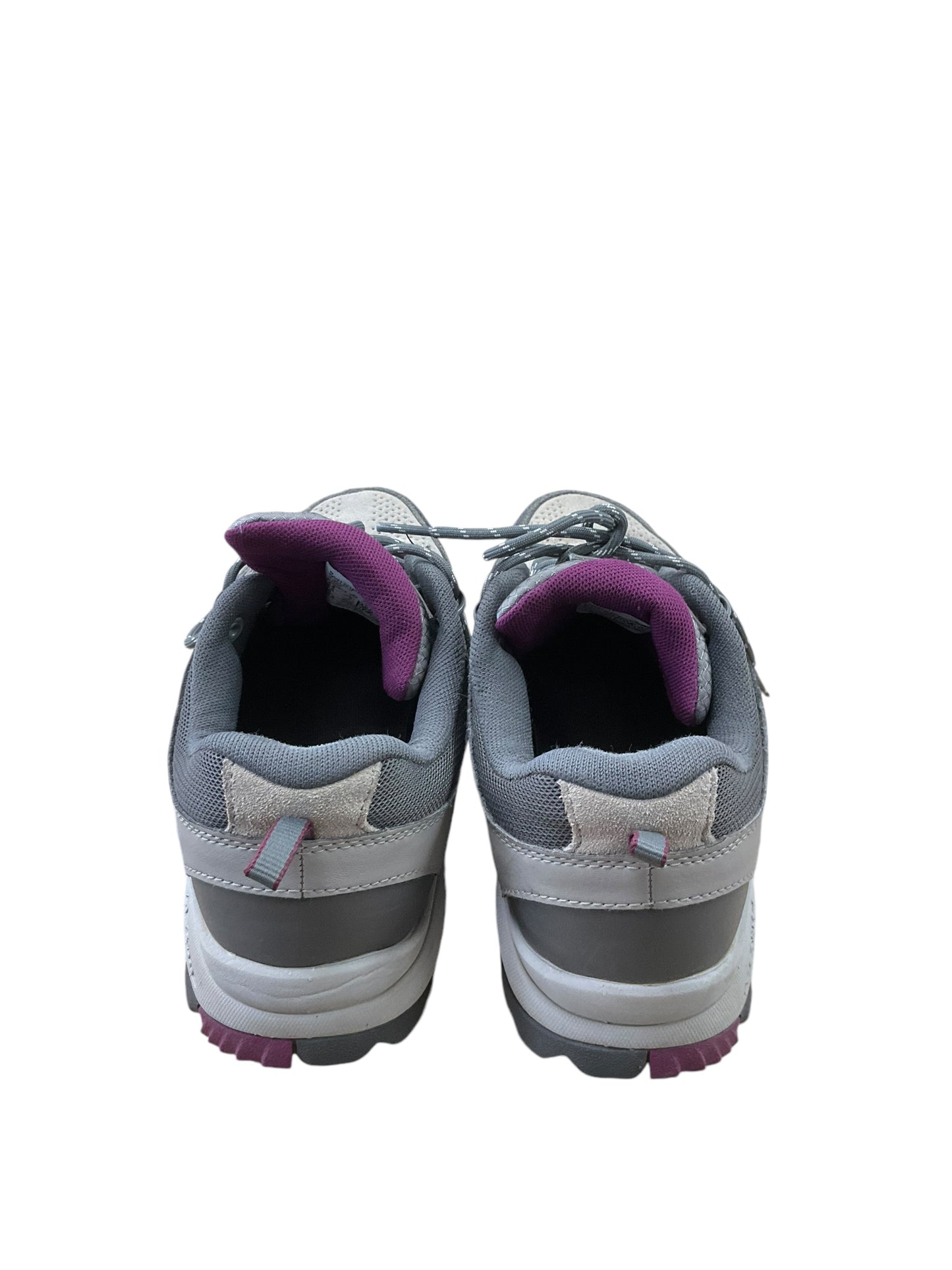 Shoes Sneakers By New Balance In Grey, Size: 8.5