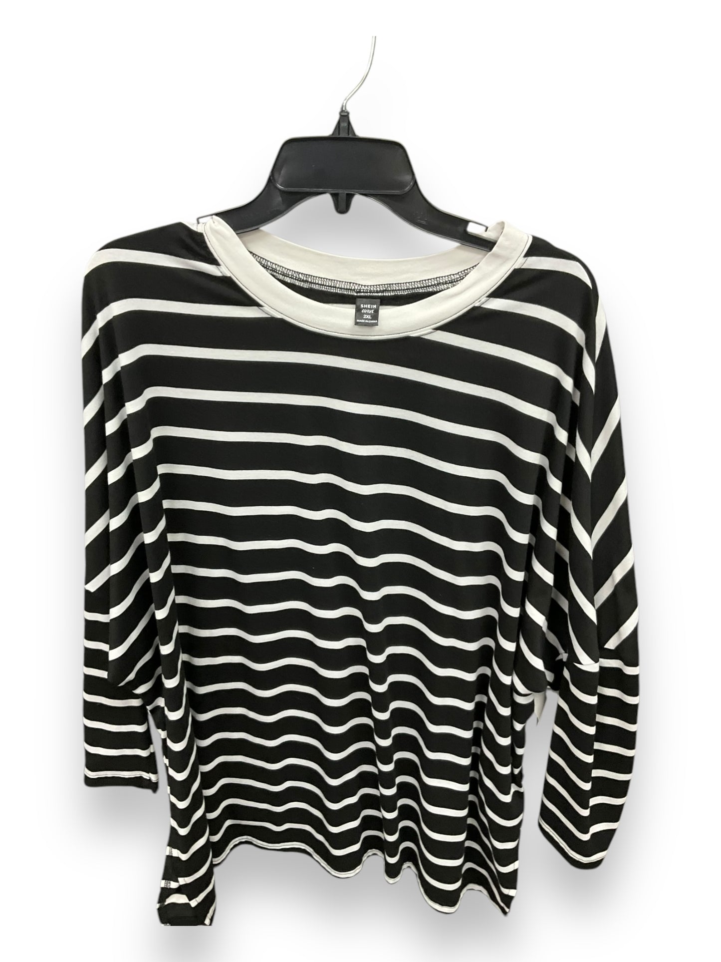 Top 3/4 Sleeve By Shein In Black & White, Size: 2x