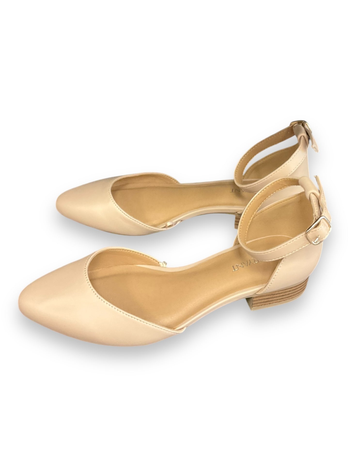 Shoes Flats By Lane Bryant In Tan, Size: 7