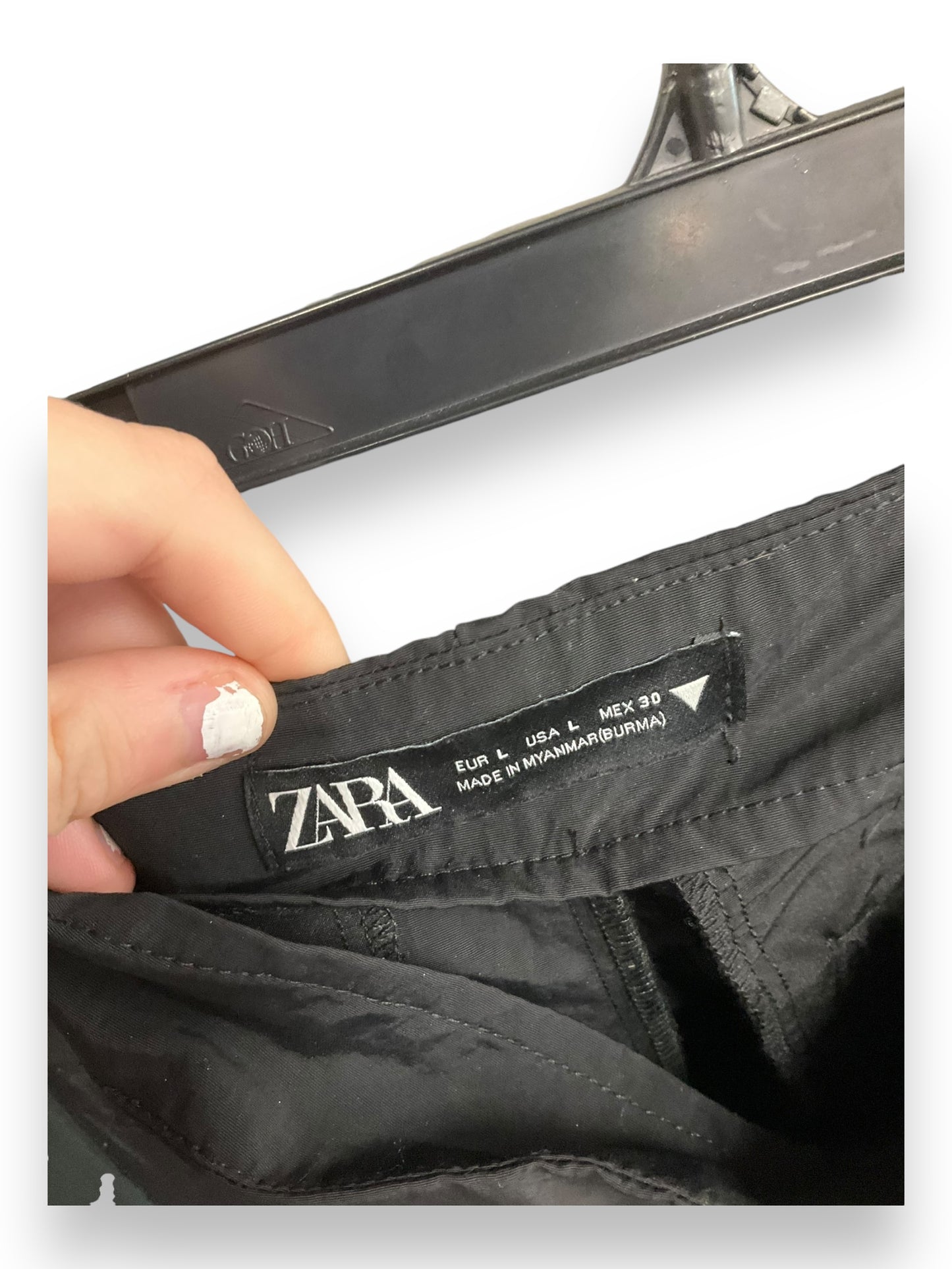 Pants Joggers By Zara In Black, Size: L