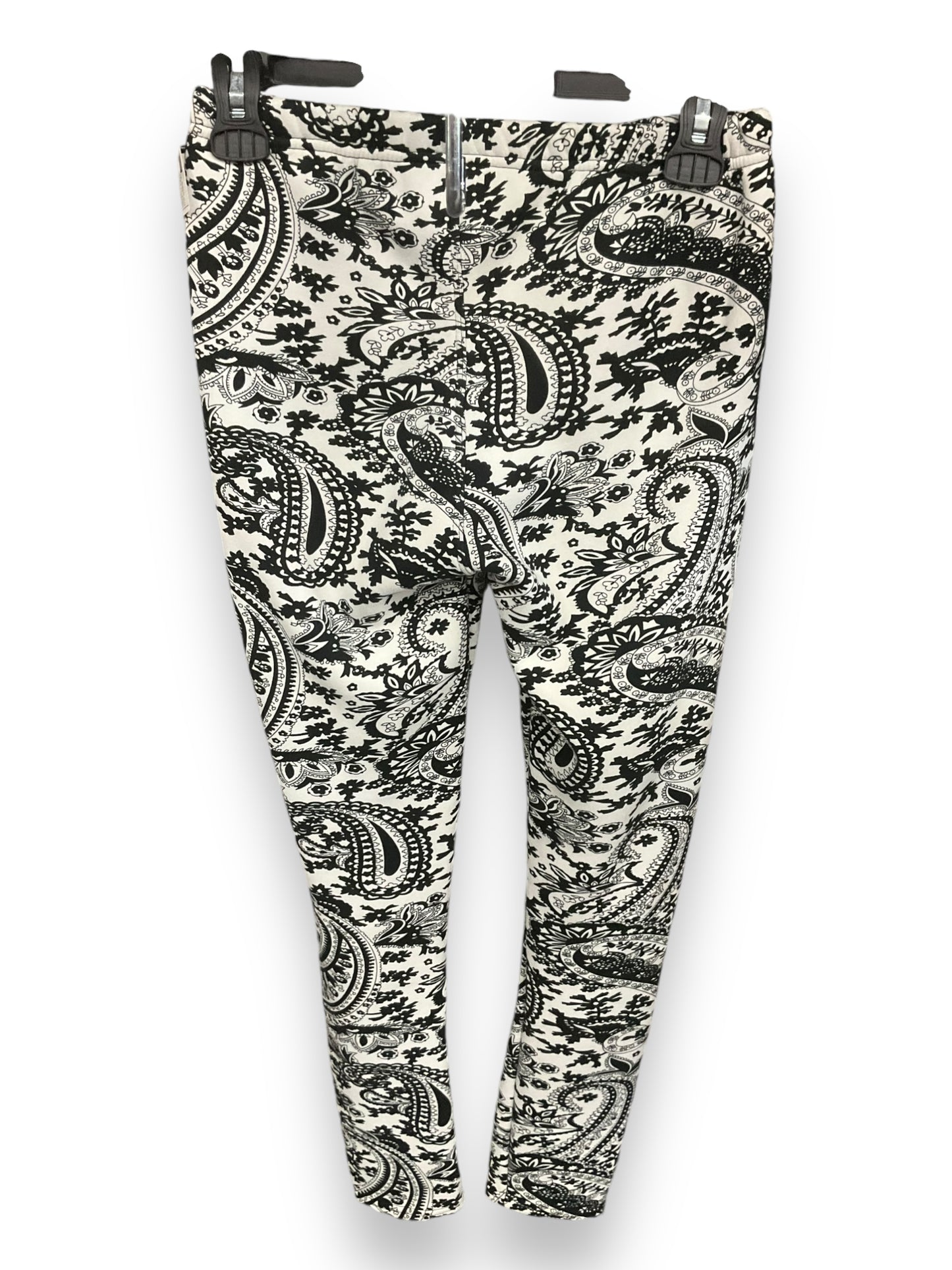 Pants Leggings By Clothes Mentor In Paisley Print, Size: Osfm