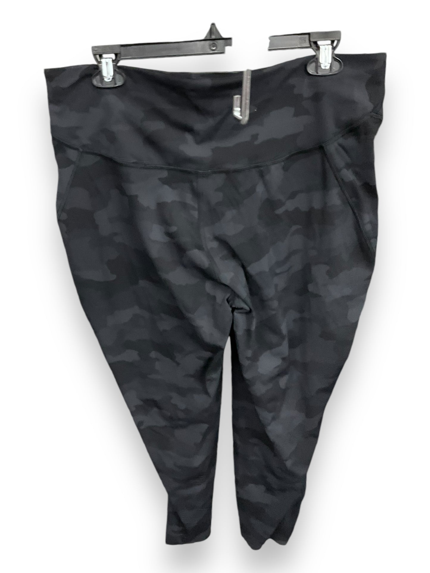 Athletic Leggings By Lululemon In Camouflage Print, Size: 16