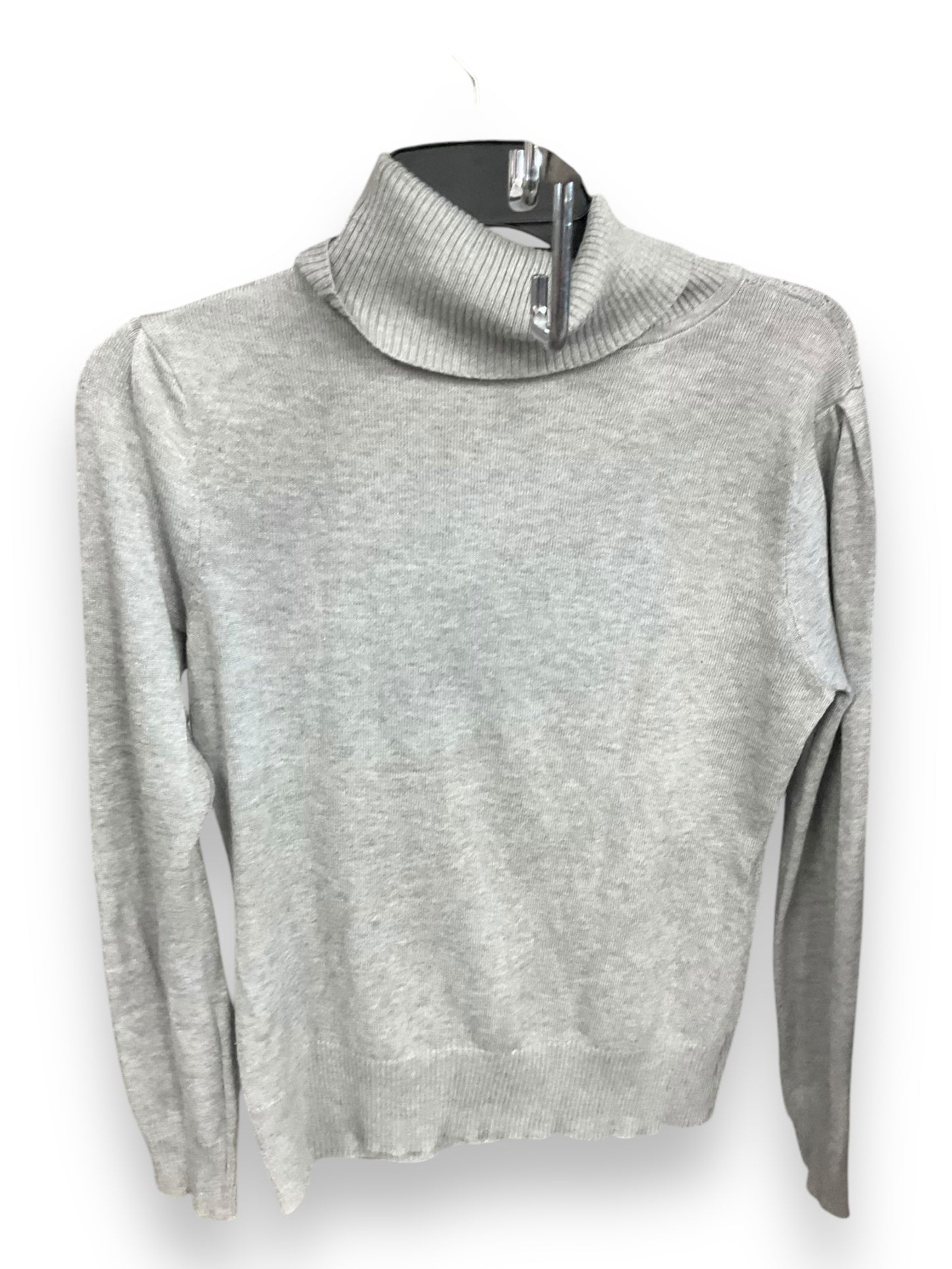 Top Long Sleeve By 89th And Madison In Grey, Size: M