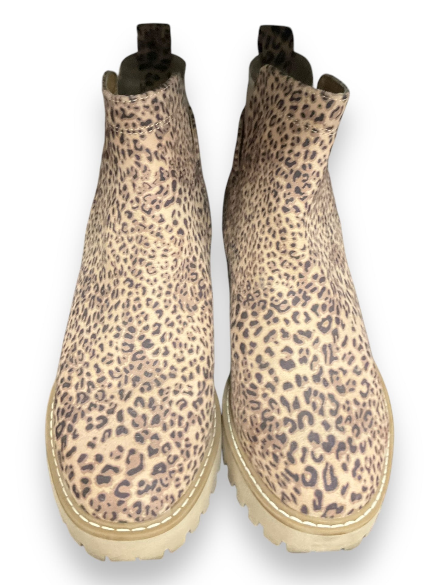 Boots Ankle Heels By Dolce Vita In Animal Print, Size: 8.5