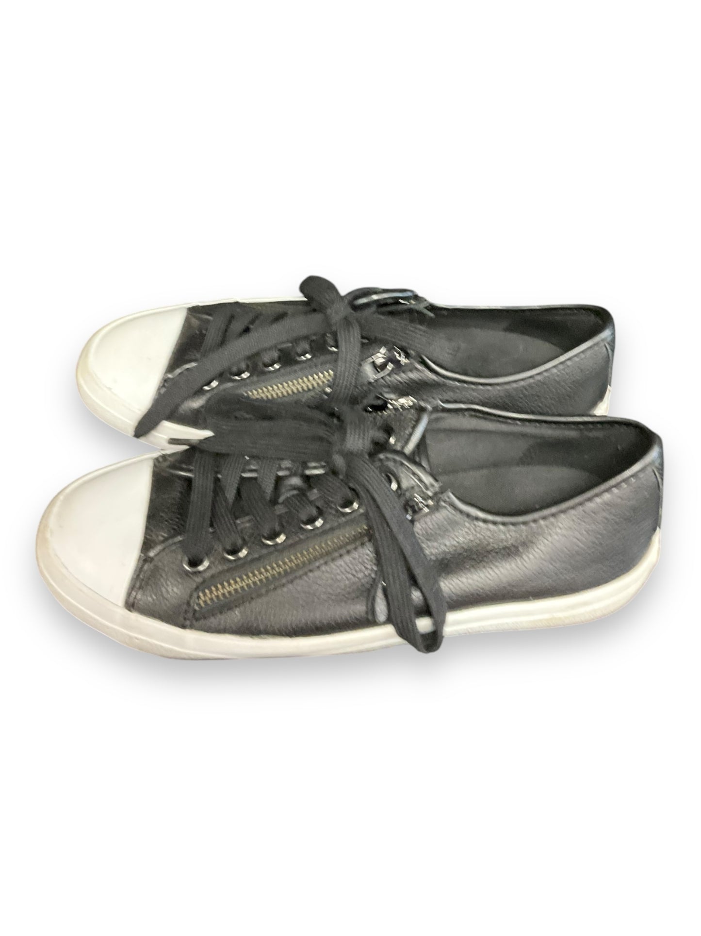 Shoes Designer By Coach In Black & White, Size: 6.5