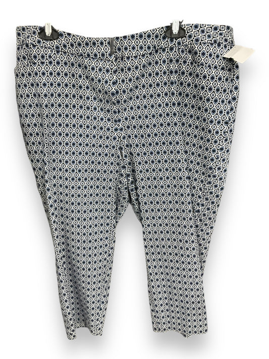 Pants Cropped By Investments In Blue & White, Size: 20