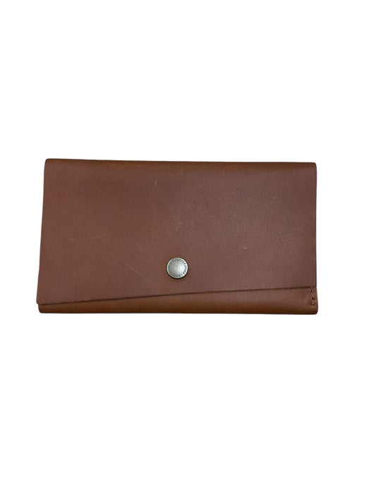 Wallet Leather By Clothes Mentor, Size: Medium