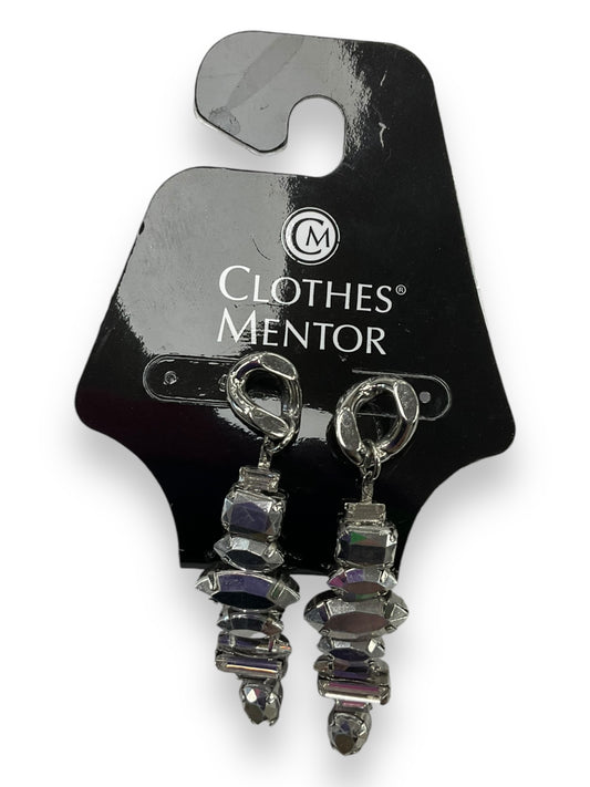 Earrings Dangle/drop By Clothes Mentor