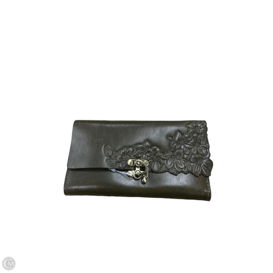 Wallet Designer By Patricia Nash, Size: Medium