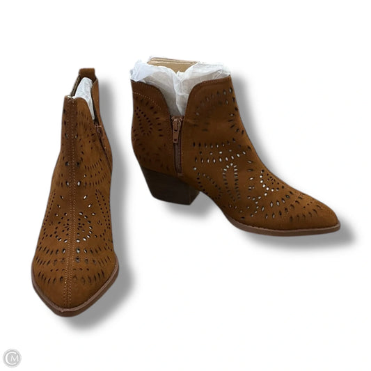 Boots Ankle Heels By Clothes Mentor In Brown, Size: 8