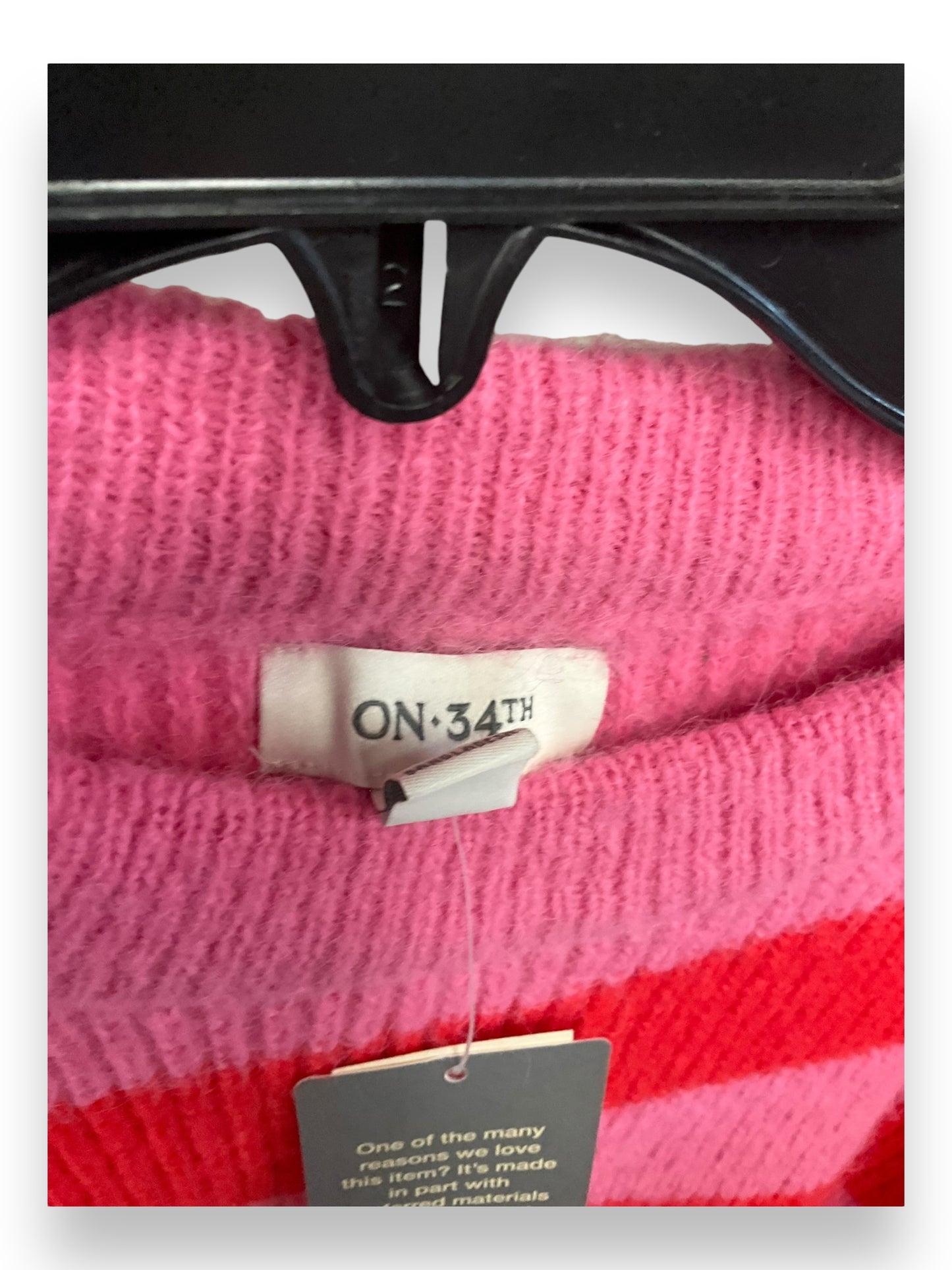 Sweater By Clothes Mentor In Pink & Red, Size: M