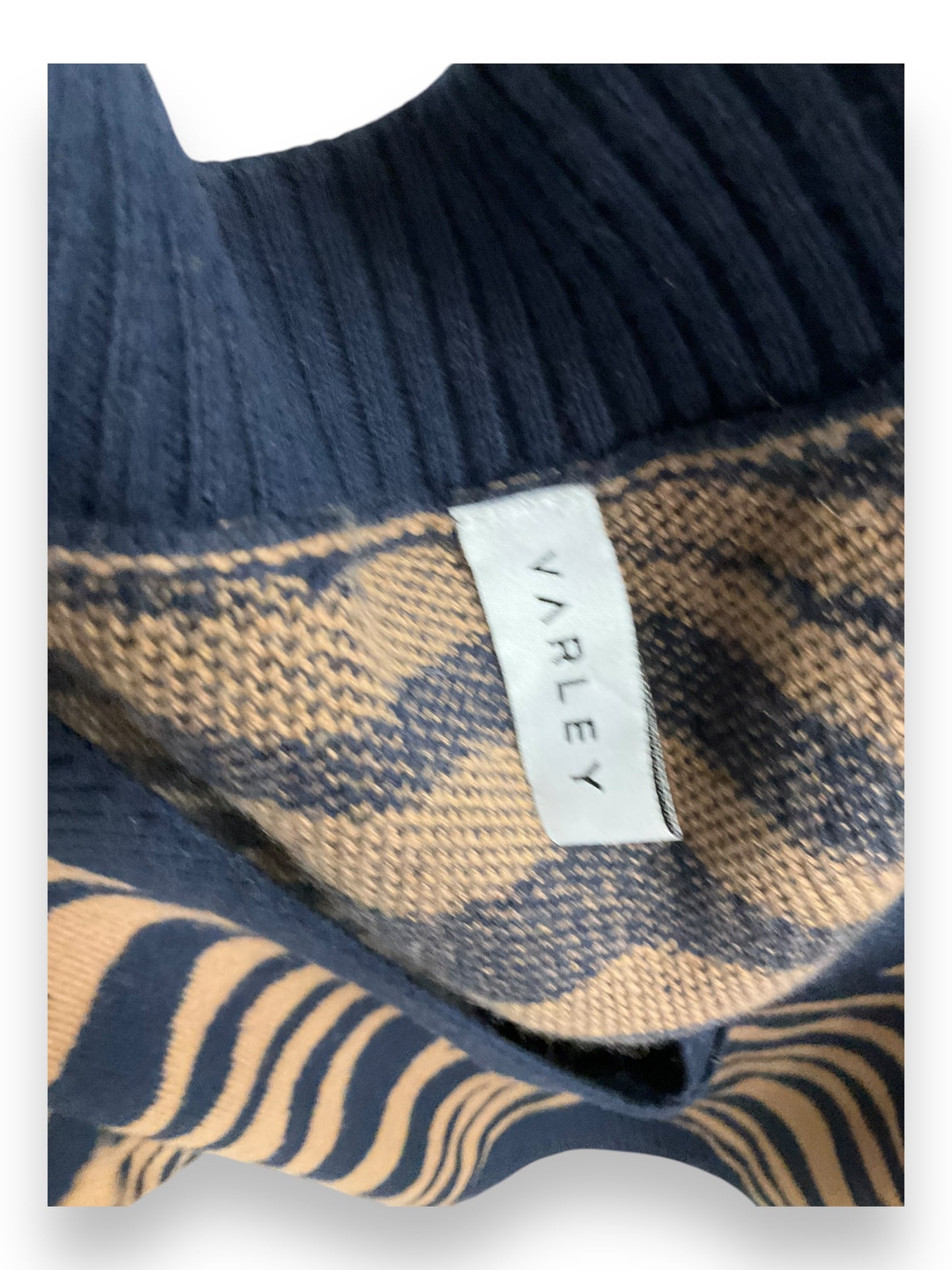 Sweater By Varley In Zebra Print, Size: L