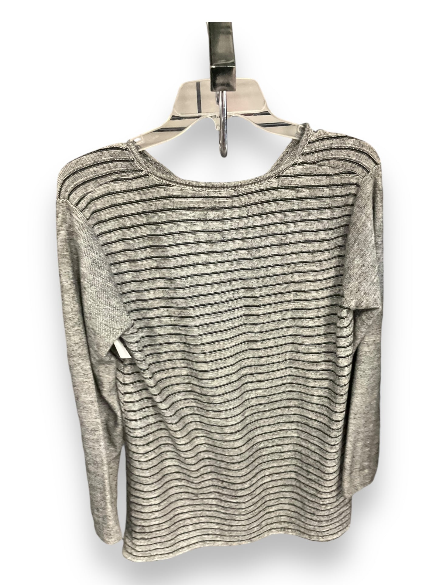 Top Long Sleeve By Clothes Mentor In Striped Pattern, Size: S