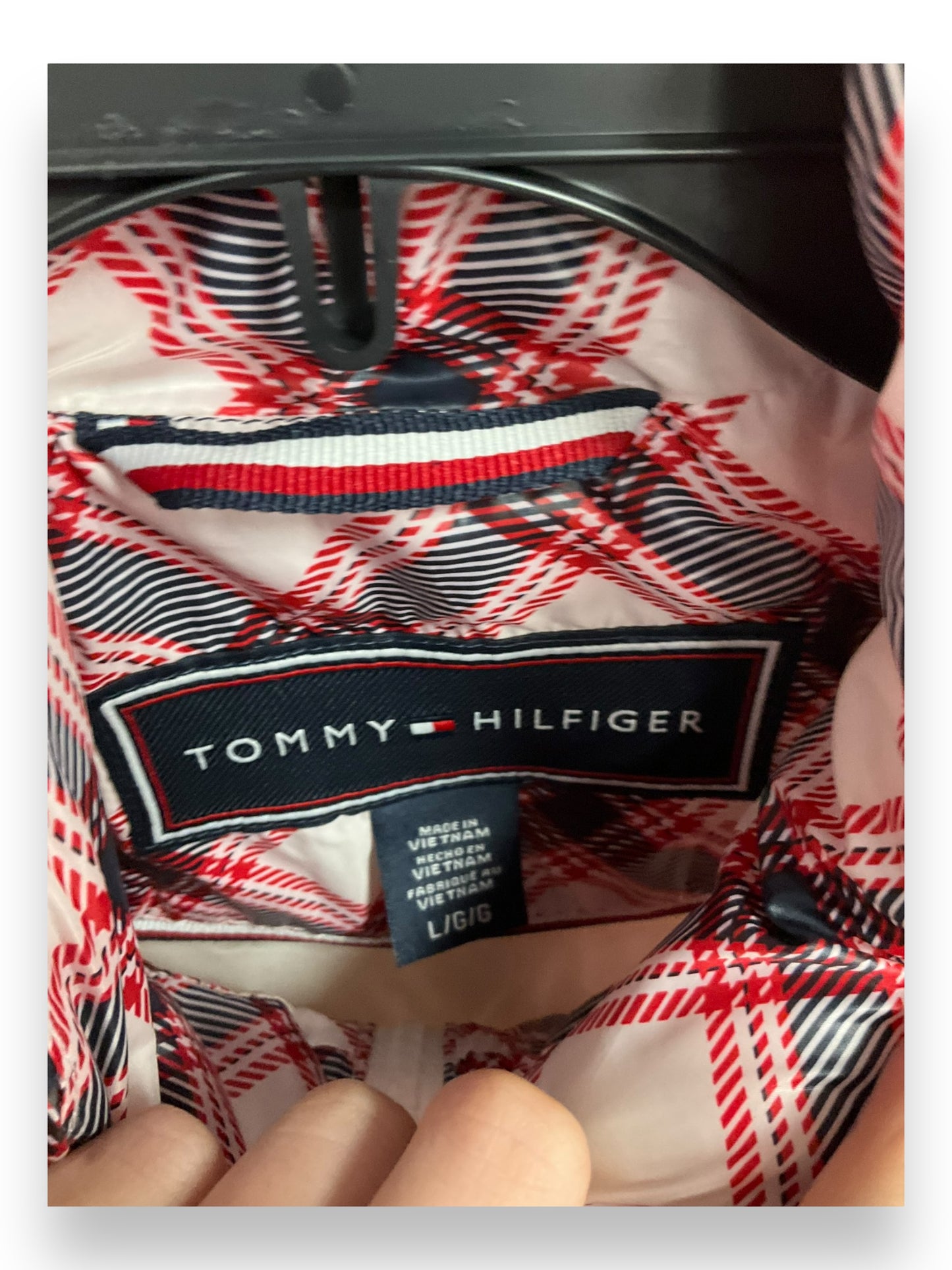 Vest Puffer & Quilted By Tommy Hilfiger In Plaid Pattern, Size: L