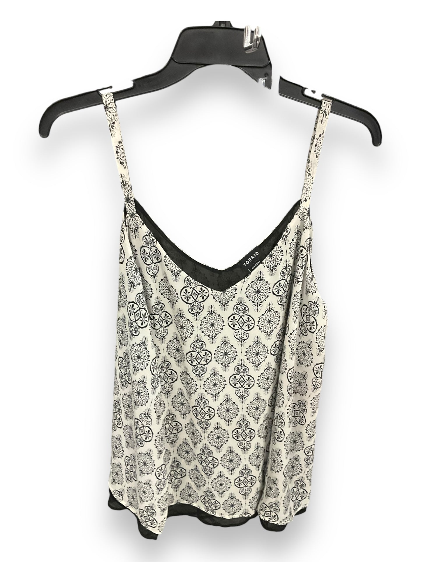 Top Sleeveless By Torrid In Black & White, Size: 1x