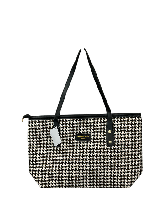 Handbag By Clothes Mentor, Size: Medium