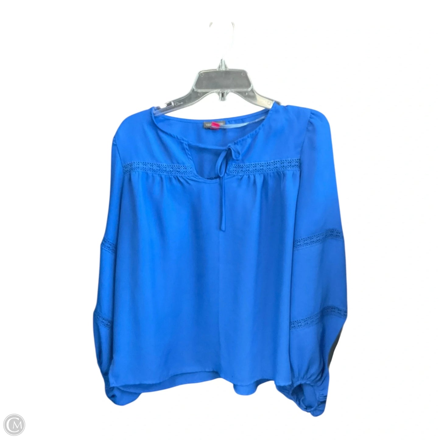 Top Long Sleeve By Vince Camuto In Blue, Size: M