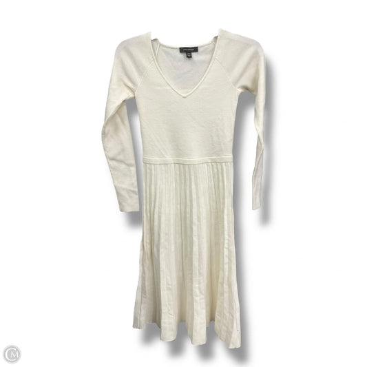 Dress Sweater By Ann Taylor In Ivory, Size: Xxs
