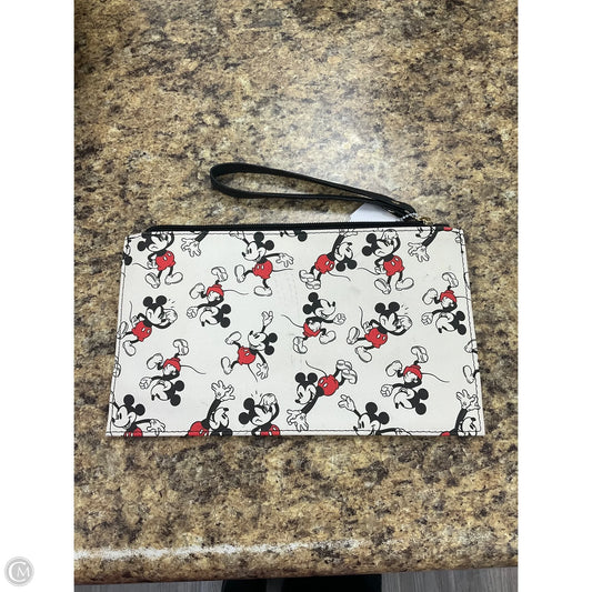 Wristlet By Clothes Mentor, Size: Small