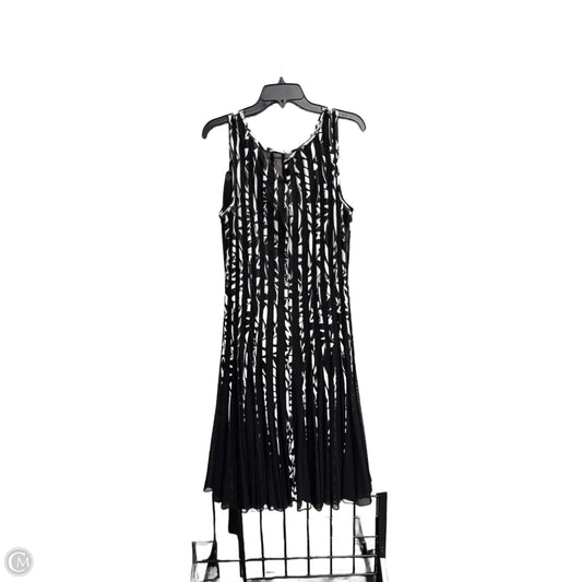 Dress Designer By Xscape In Black & White, Size: 16