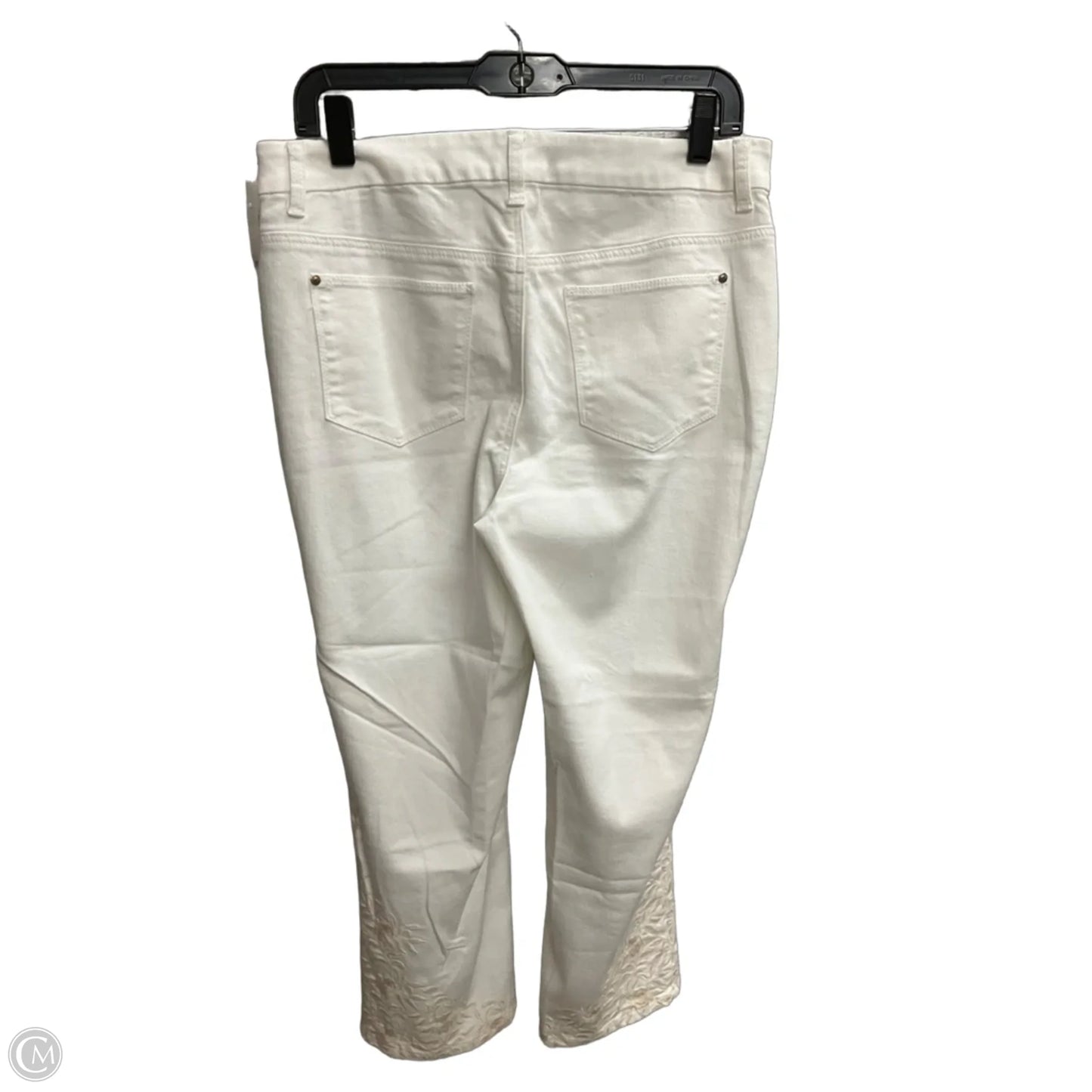 Pants Chinos & Khakis By Chicos In White, Size: 8