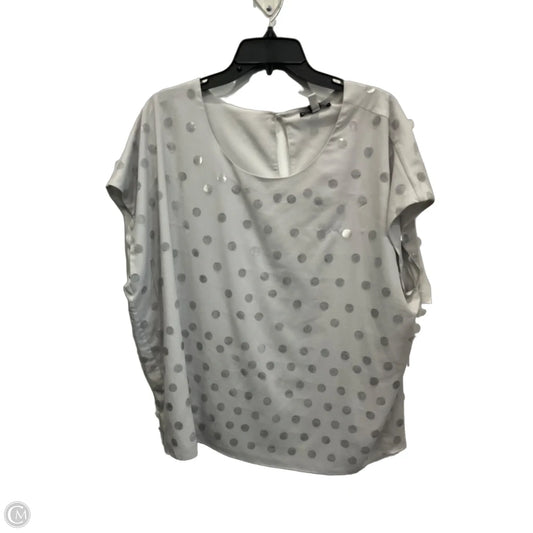 Top Sleeveless By Chicos In Grey, Size: Xl