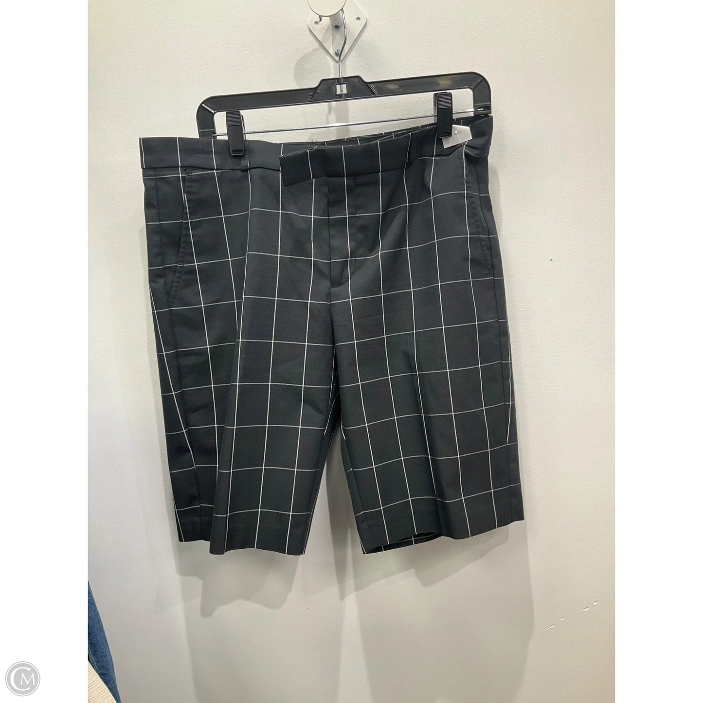 Shorts By Banana Republic In Striped Pattern, Size: 10