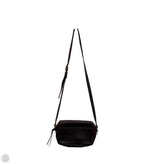 Crossbody By Portland Leather, Size: Medium