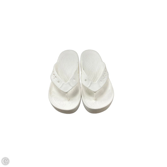 Sandals Flip Flops By Crocs In White, Size: 6