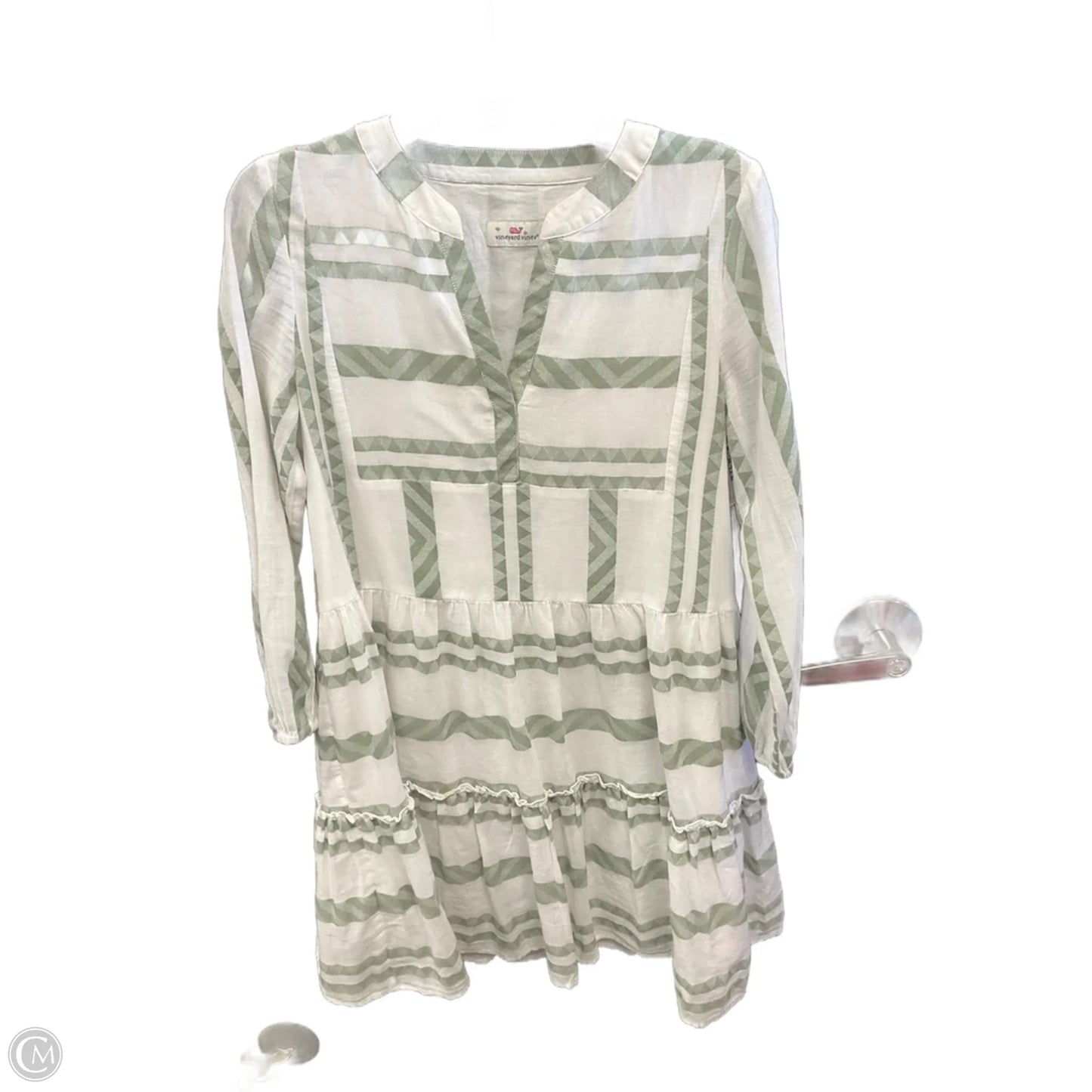 Dress Casual Short By Vineyard Vines In Green & White, Size: Xs