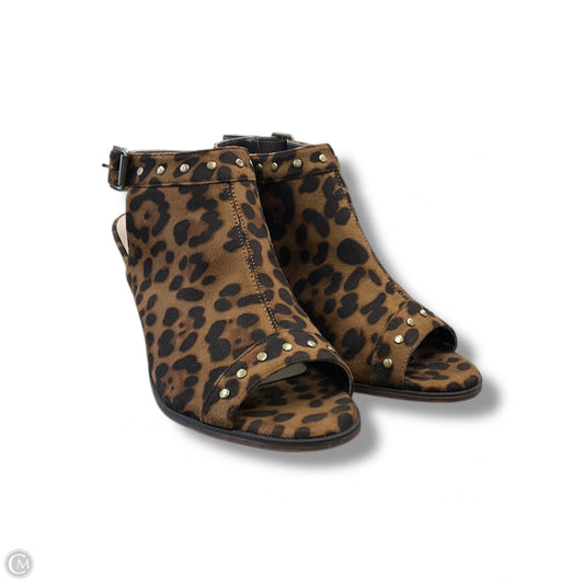 Sandals Heels Block By Clothes Mentor In Animal Print, Size: 10