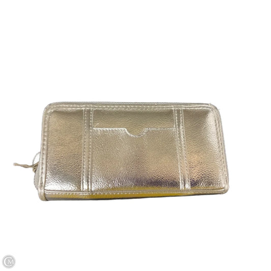 Wallet By Clothes Mentor, Size: Large