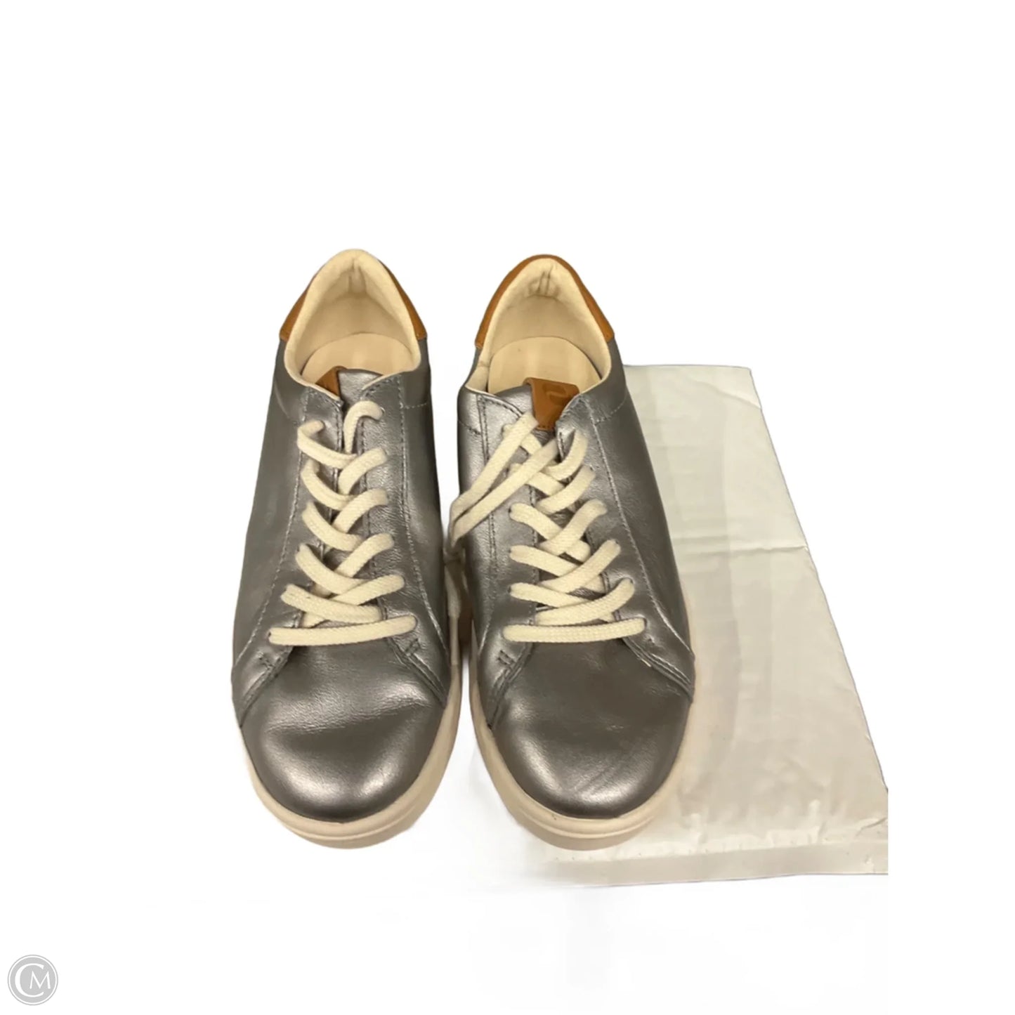 Shoes Flats By Infinity In Silver, Size: 7