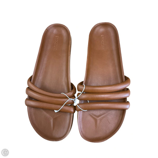 Sandals Flats By Old Navy In Brown, Size: 10