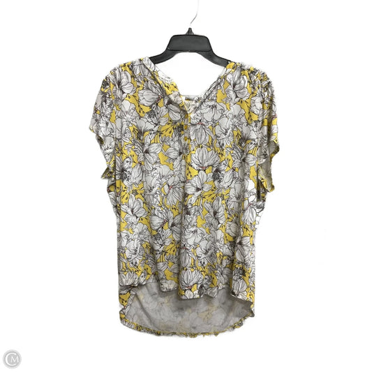 Top Short Sleeve By Liz Claiborne In Yellow, Size: Xxl